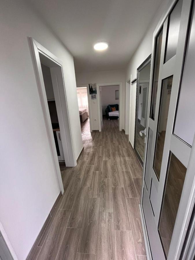 Aleksandar Banyaluka Dış mekan fotoğraf